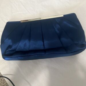 Ladies evening clutch, with chain strap can be worn with or without! New!